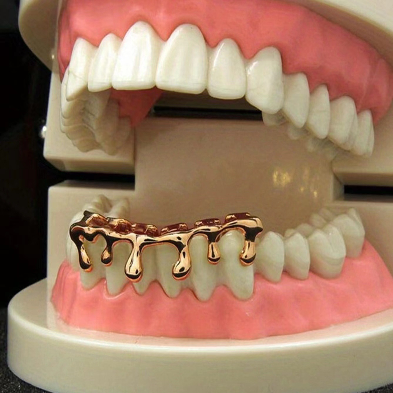 The Water-Drop Lower Teeth Hip - Body Jewelry Gold Plated ulasan dan harga