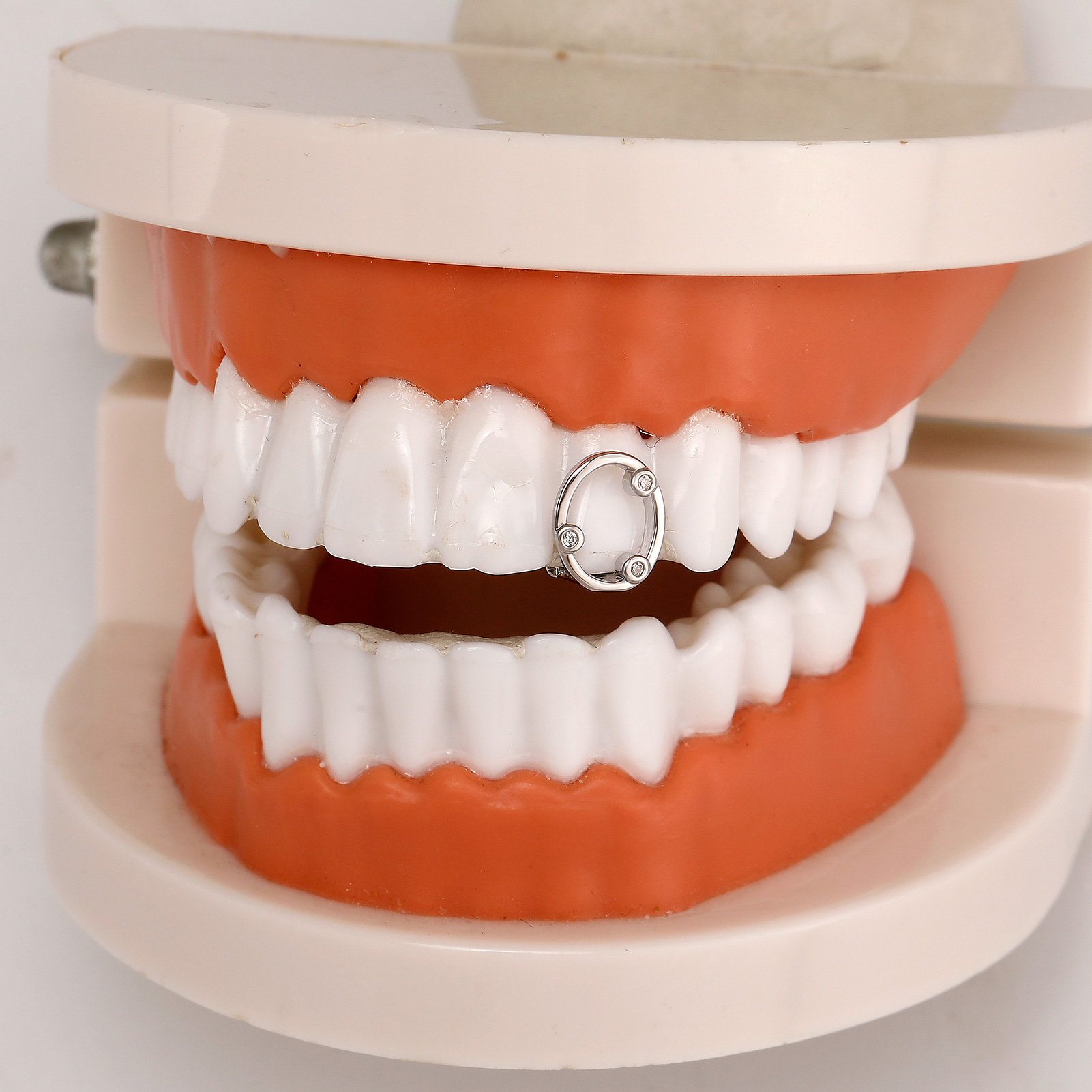 TOPGRILLZ Vintage Classic Sing - Body Jewelry Charms ulasan dan harga